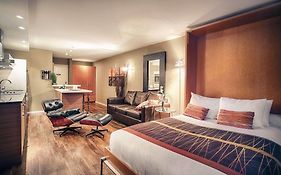 Nuvo Hotel Suites Calgary